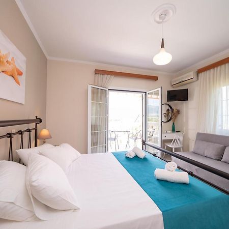 Pavlatos Apartments & Studios サミ エクステリア 写真